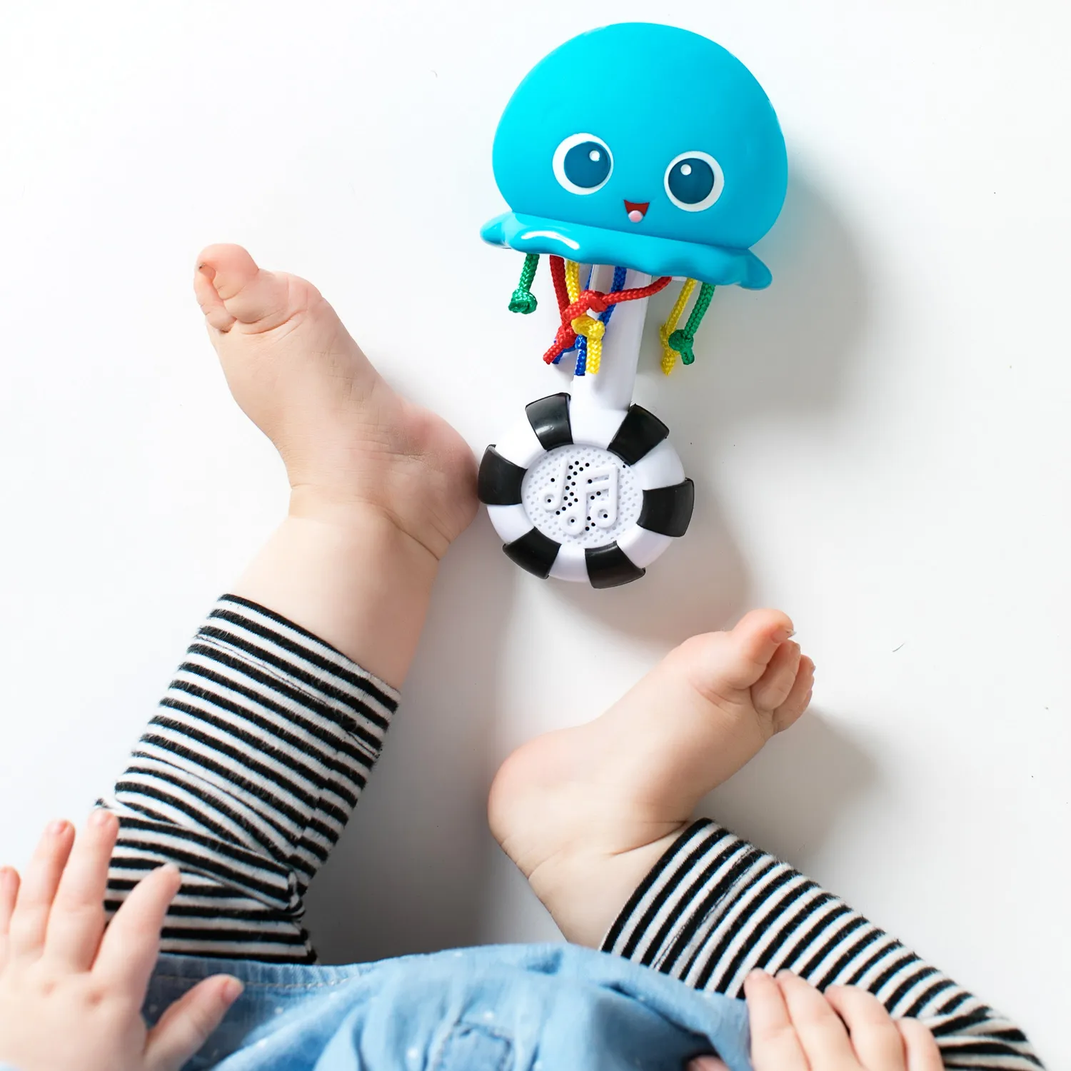 Baby Einstein Ocean Glow Sensory Shaker Rassel mit Licht