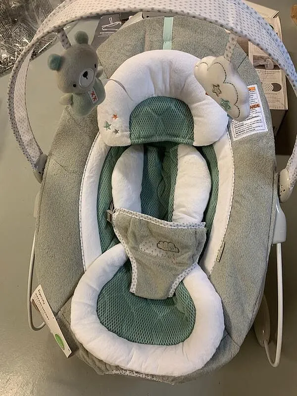 Ingenuity SmartBounce Pemberton Babywippe automatisch
