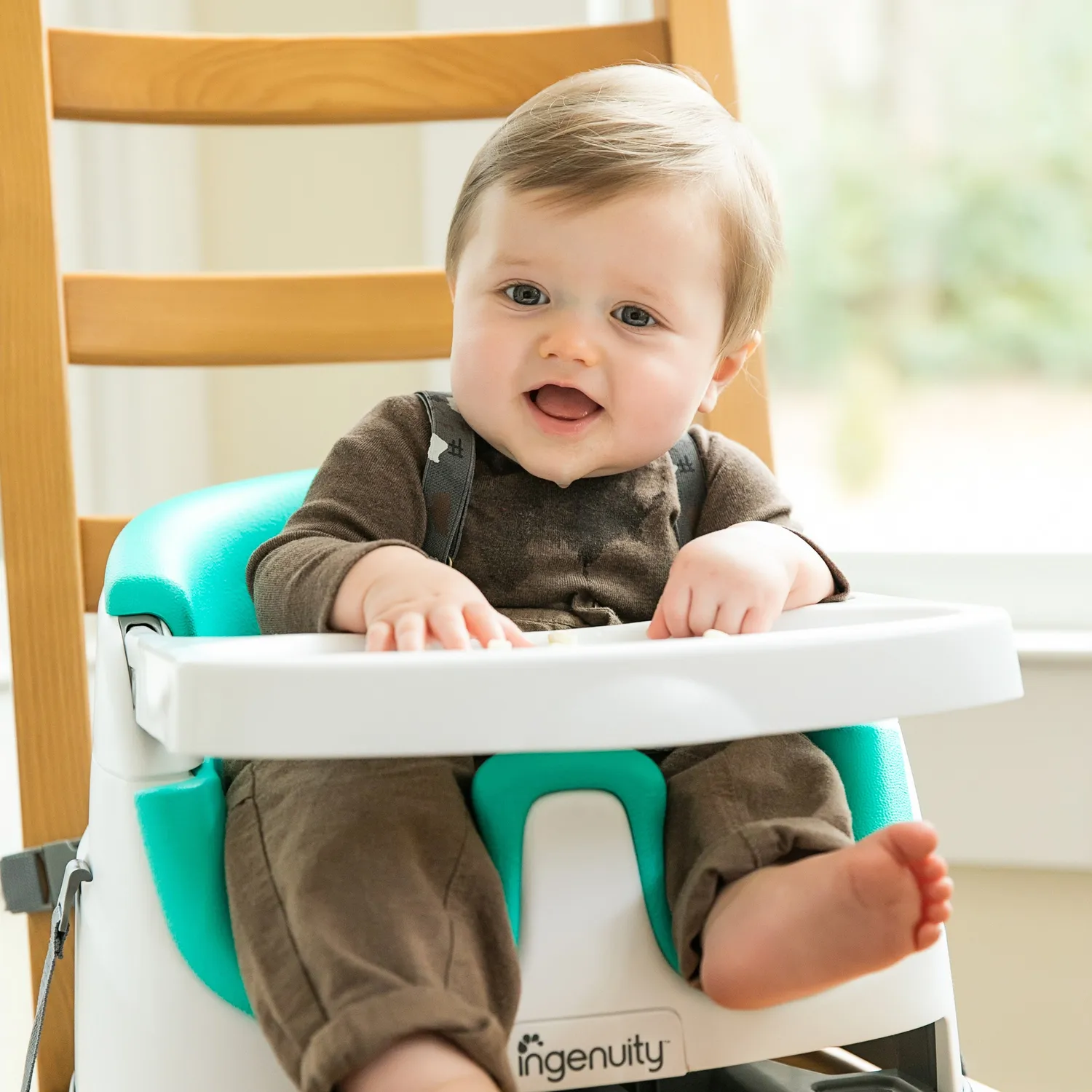 Ingenuity Baby Base 2-in-1 Boostersitz Ultramarine Green mit Tablett
