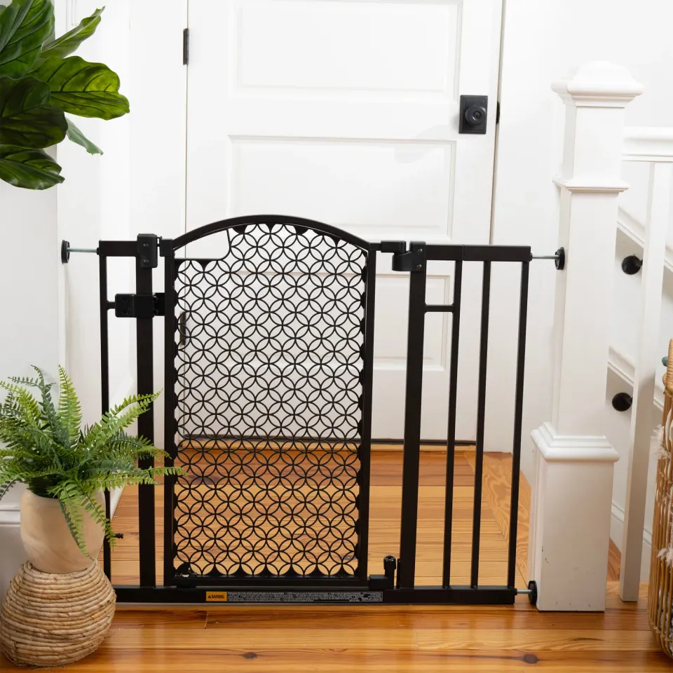 Ingenuity Doorway 42W Treppenschutzgitter 71-107 cm Braun