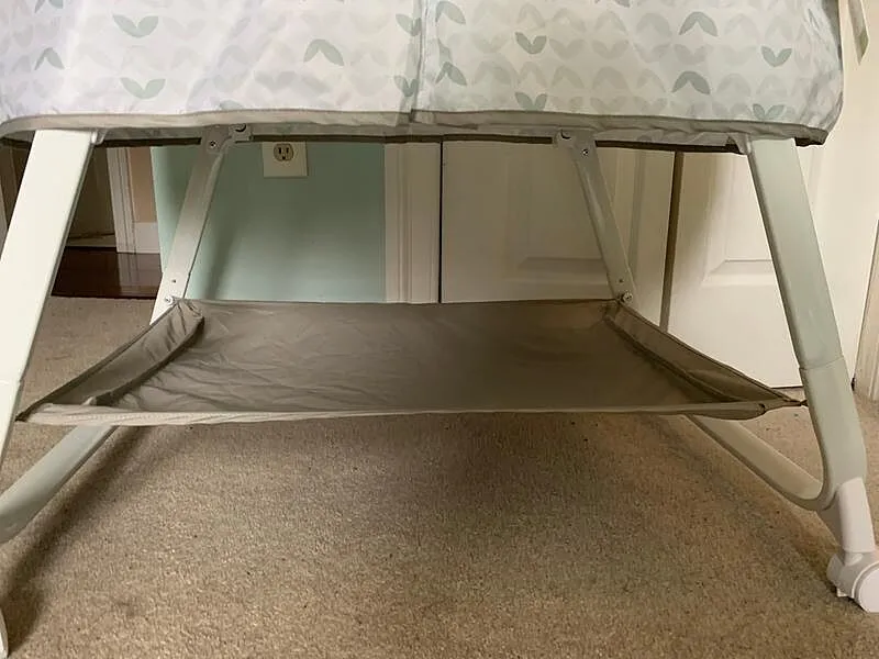 Ity by Ingenuity Snuggity Snug Beistellbett Nimbu Rollen