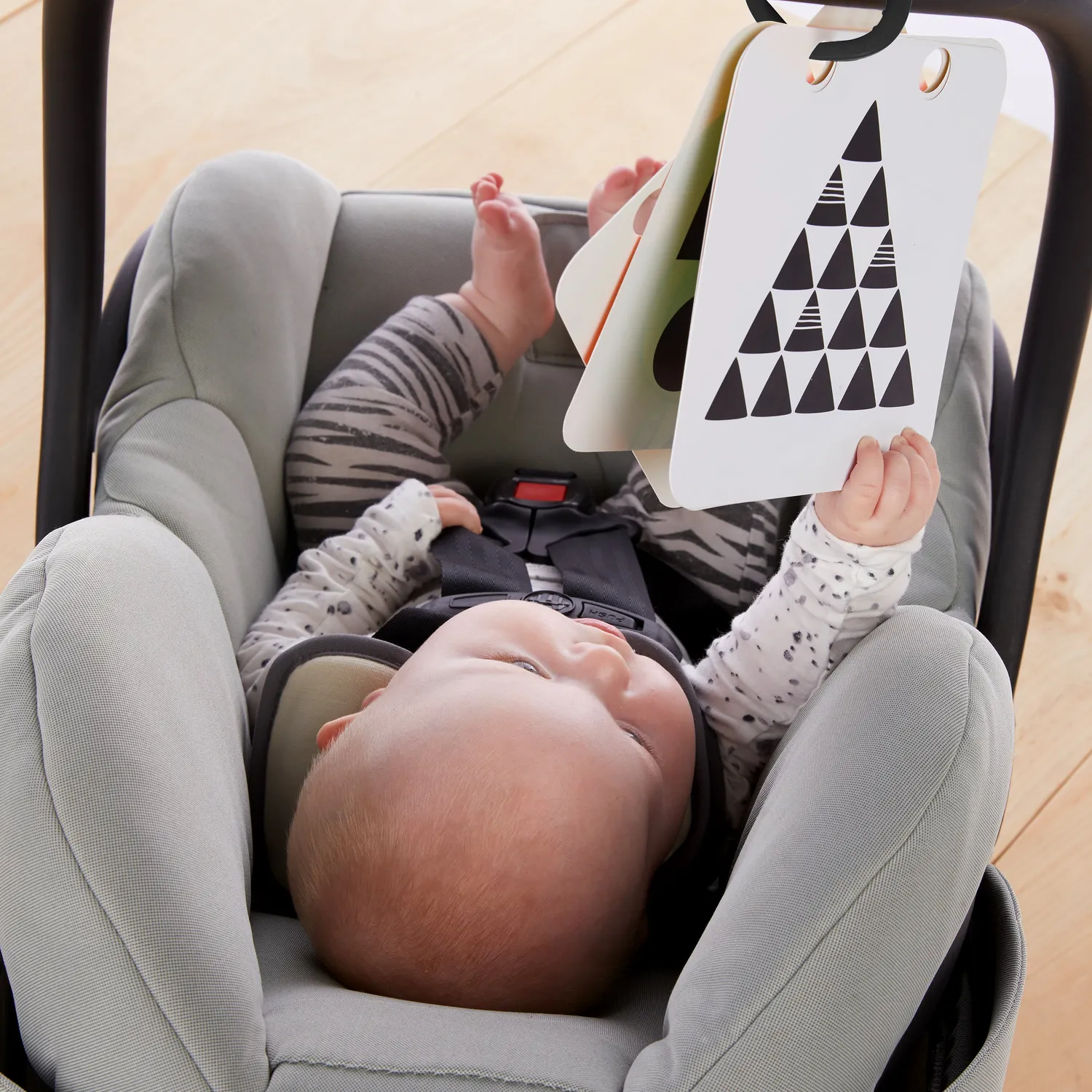 Baby Einstein Flip For Art Babyspiegel mit Karten Kontrast