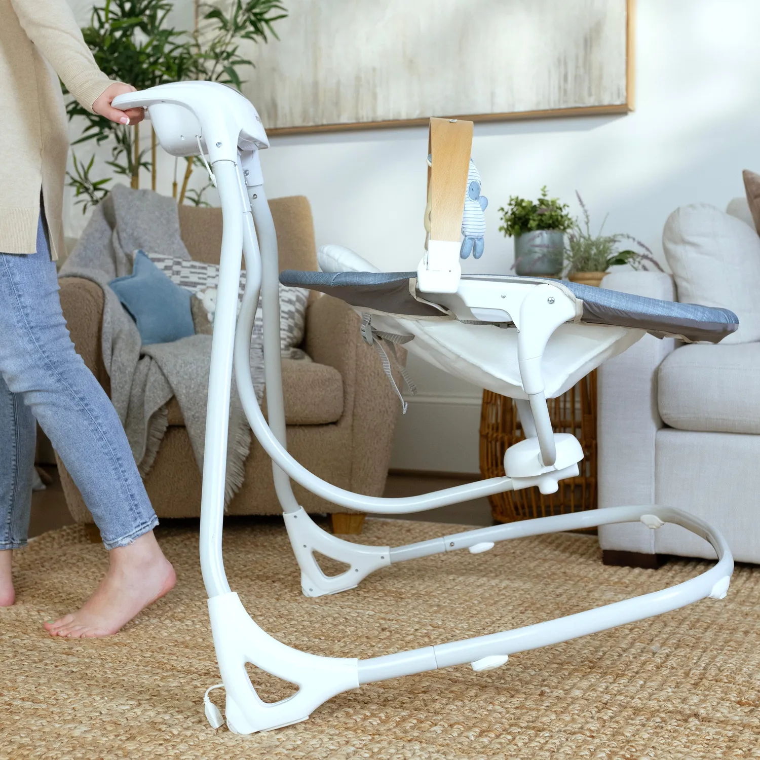 Ingenuity SimpleComfort Chambray Babyschaukel kompakt Holz