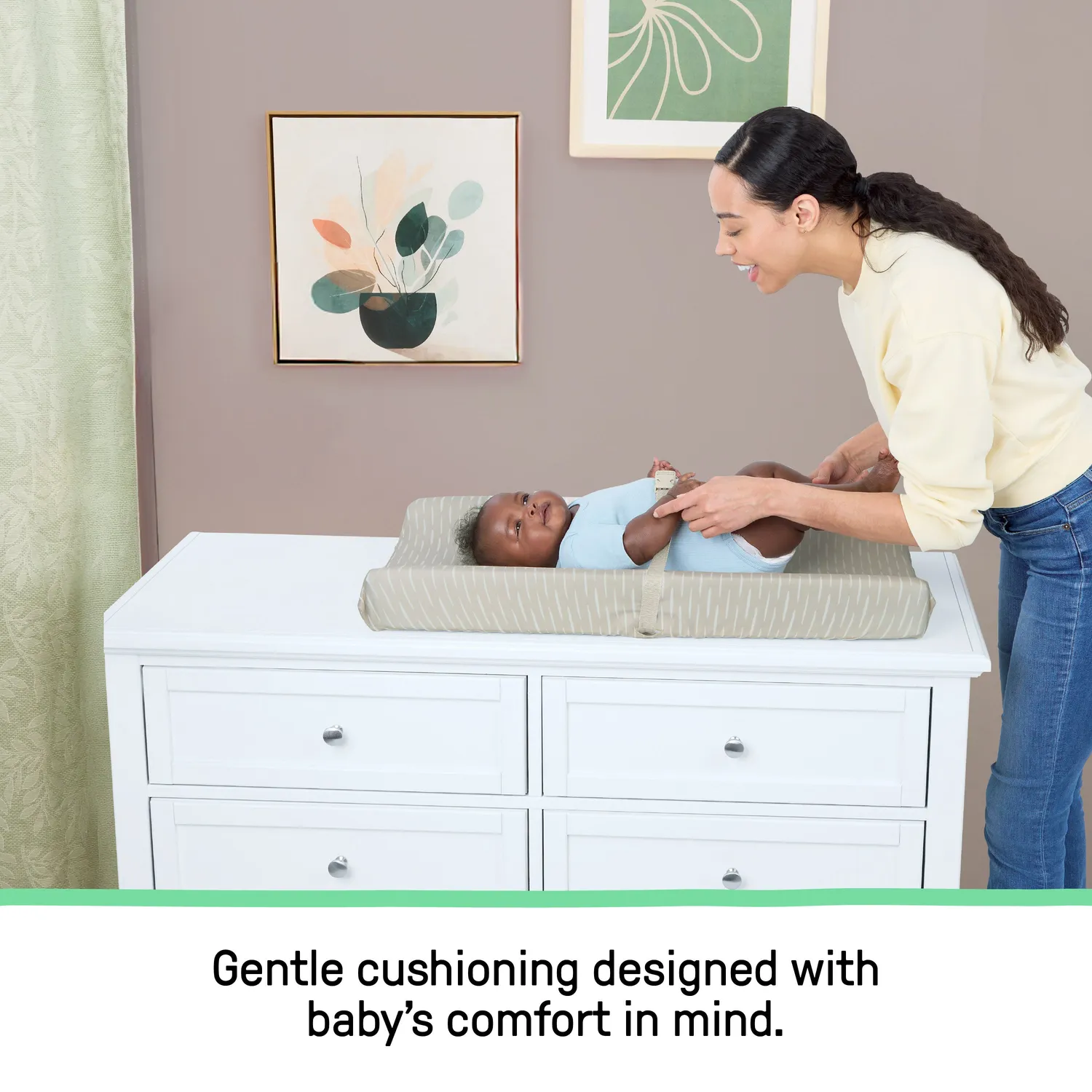 Ingenuity CozyClean Wickelauflage Taupe abwaschbar