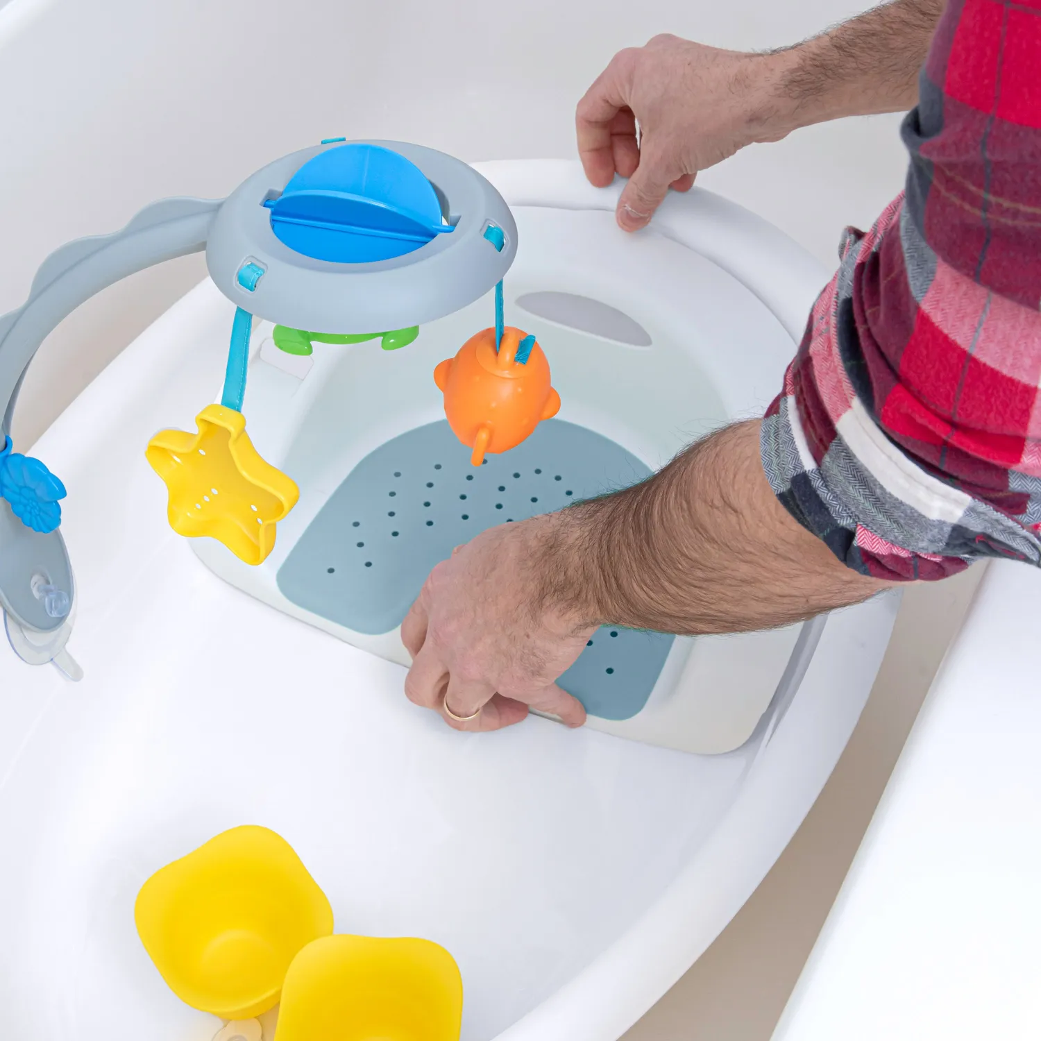 Summer Infant Gentle Support Babybadewanne mit Spielzeug