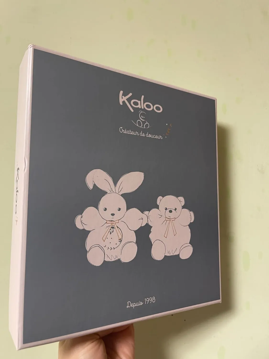 Kaloo Perle Häschen Stofftier rosa 20 cm mit Geschenkbox