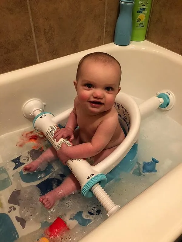 Ingenuity My Bath Seat Badesitz Pink mit Saugnäpfen 5-10 M.