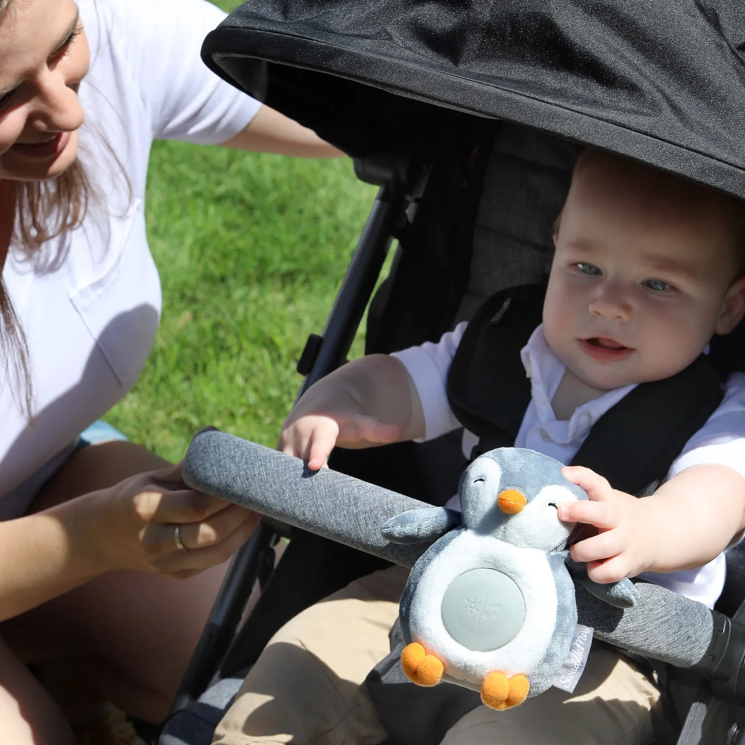 SwaddleMe Slumber Buddies Mini Penguin Einschlafhilfe Pinguin mit Licht