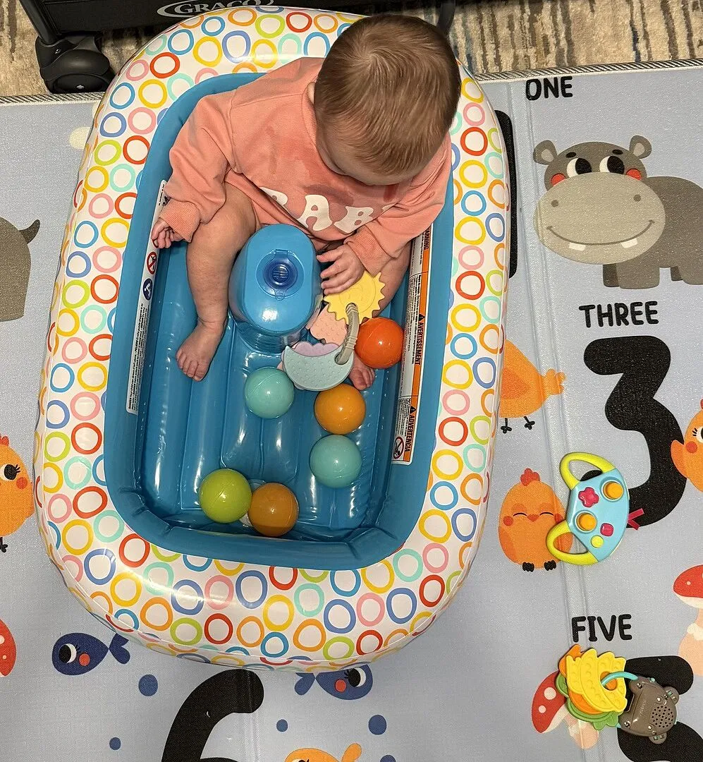 Bright Starts Bathe & Giggle Badewanne Ballbecken
