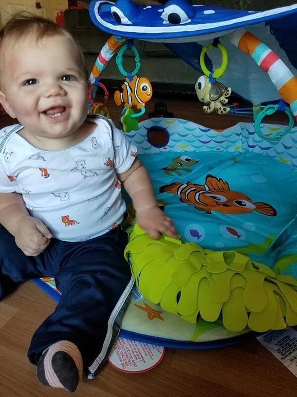 Disney Baby Finding Nemo Mr. Ray Spielbogen mit Licht Musik