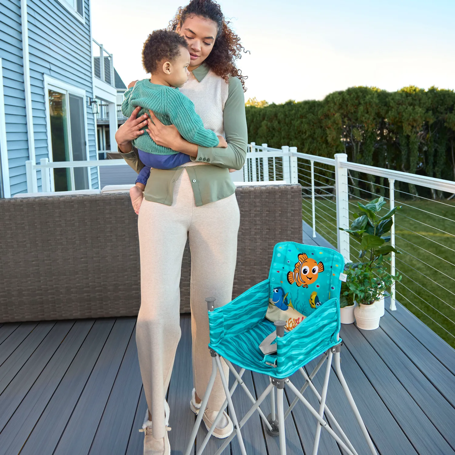 Disney Baby Findet Nemo Pop N Dine Reisehochstuhl faltbar