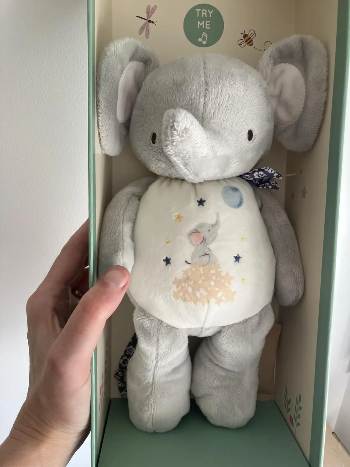 Kaloo Petites Chansons Maus Kuscheltier mit Sound 28 cm mit Glöckchen