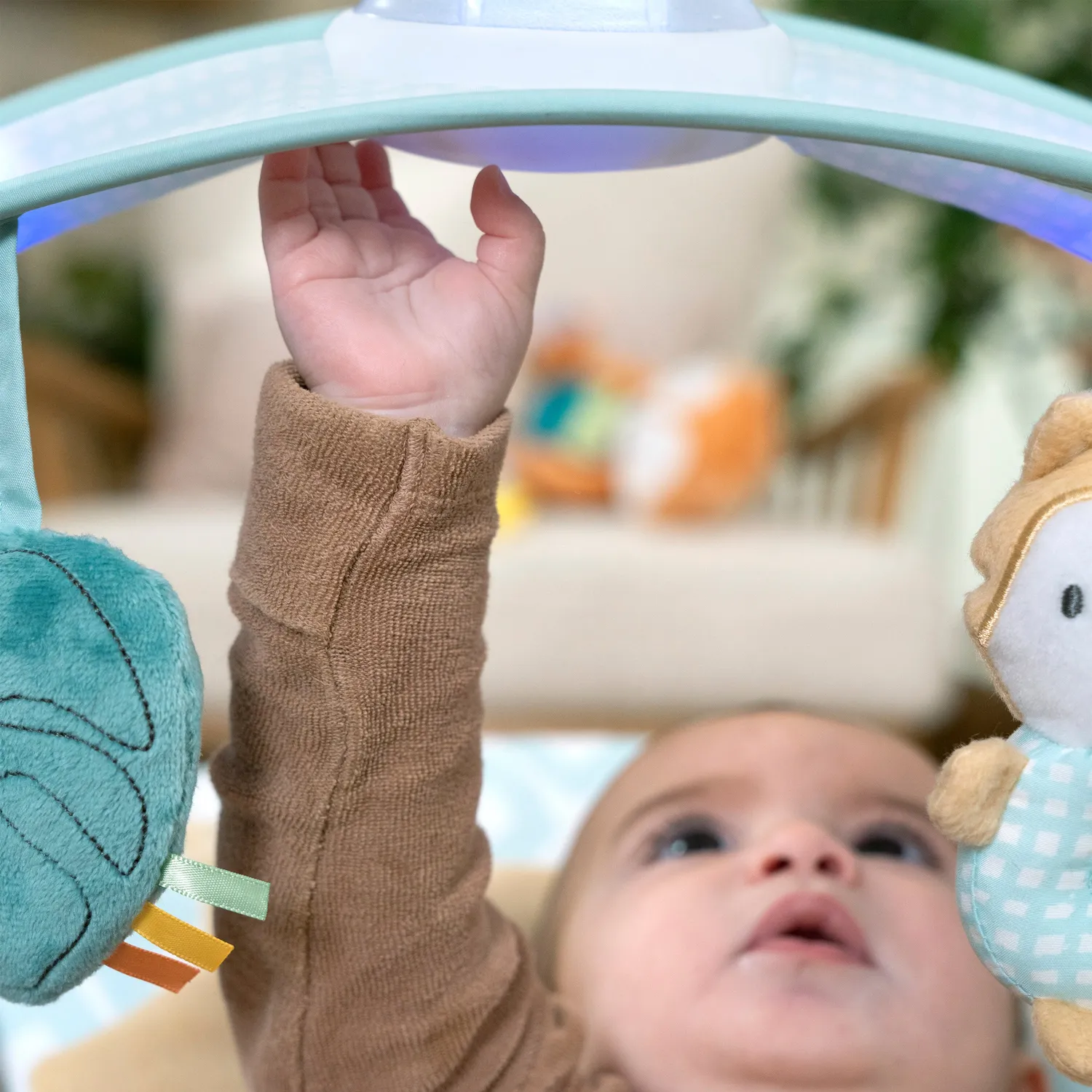 Ingenuity InLighten Kitt Babywippe mit Licht und Sound