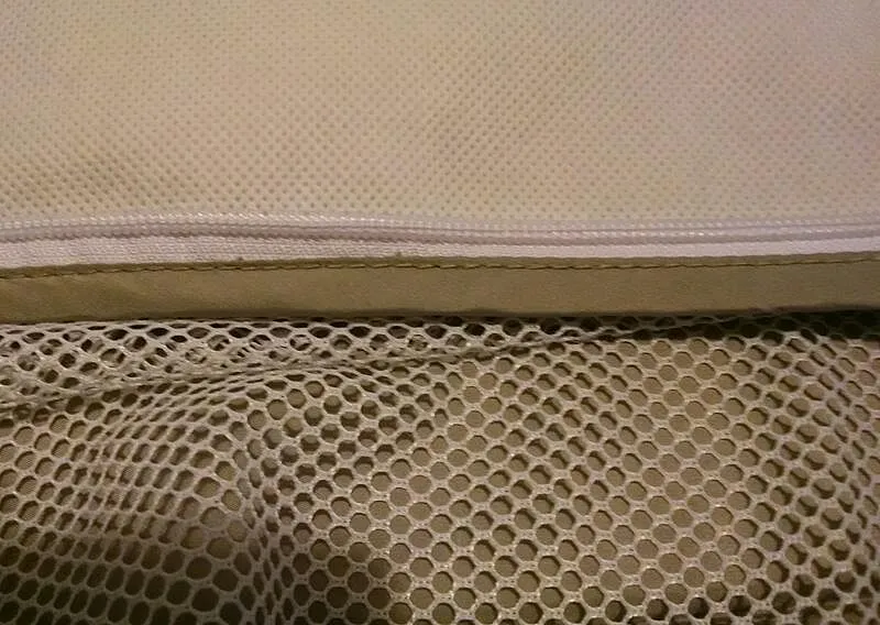 Ity by Ingenuity Snuggity Snug Beistellbett Nimbu Rollen