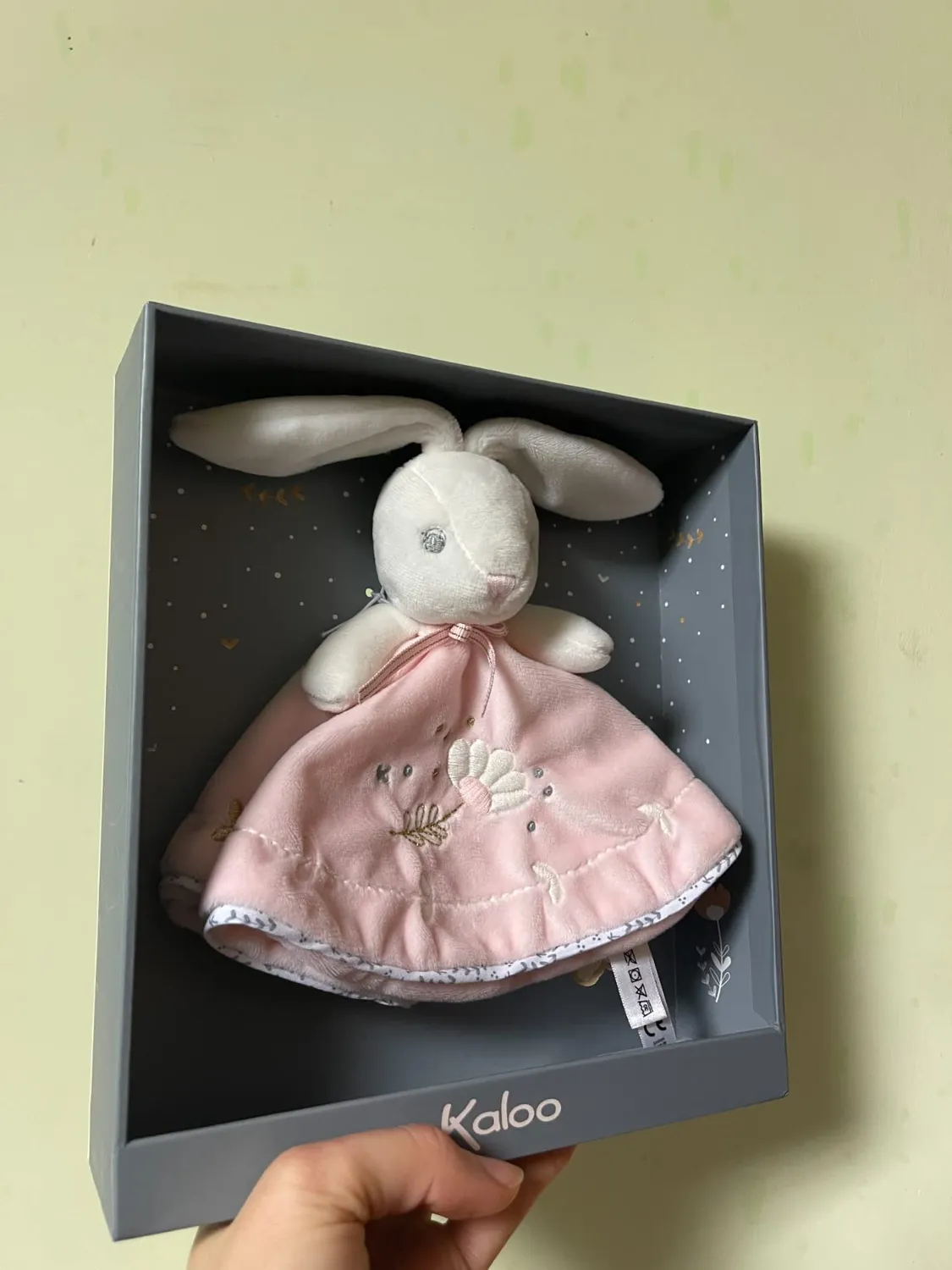 Kaloo Perle Häschen Stofftier rosa 20 cm mit Geschenkbox