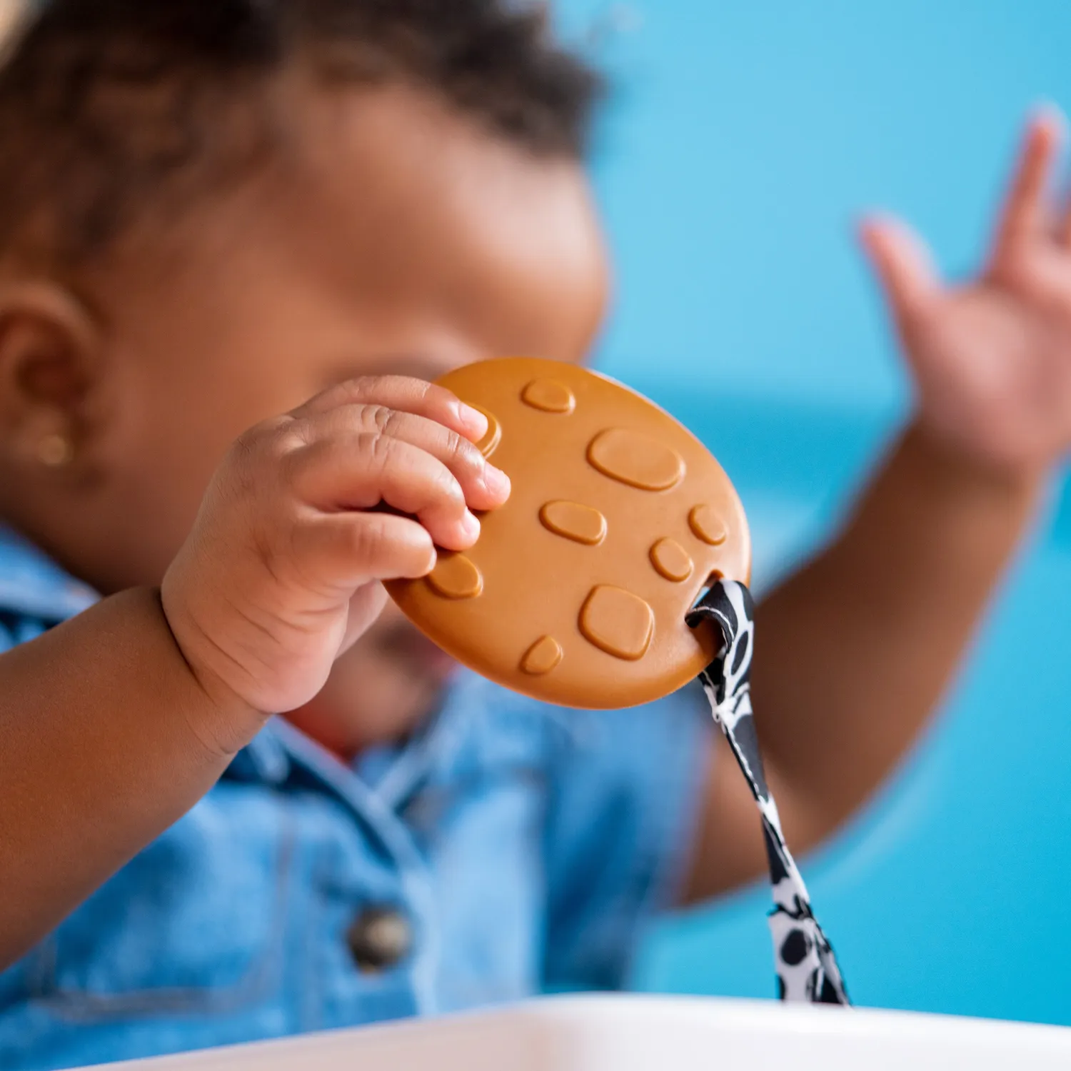 Bright Starts Cookies & Teethe Rassel und Beißring 2-in-1