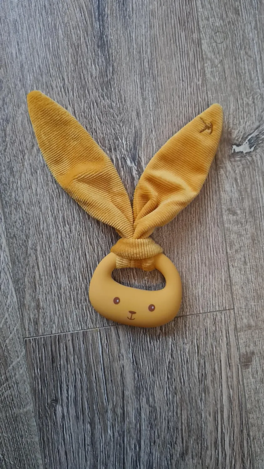 Kaloo Lapinoo Beissring Hase Silikon Ockerfarben