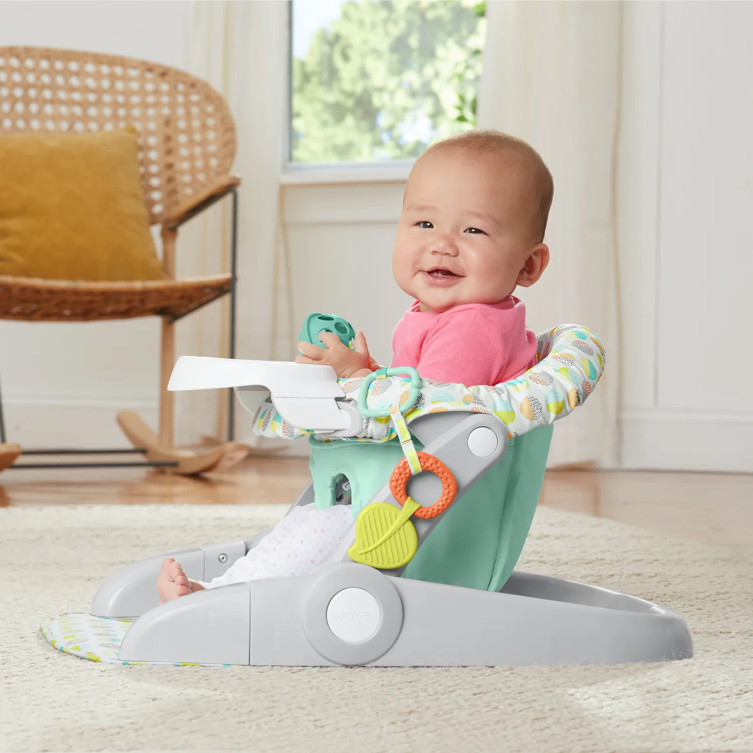 Summer Learn-to-Sit Stages Babysitz Neutral mit Tablett klappbar