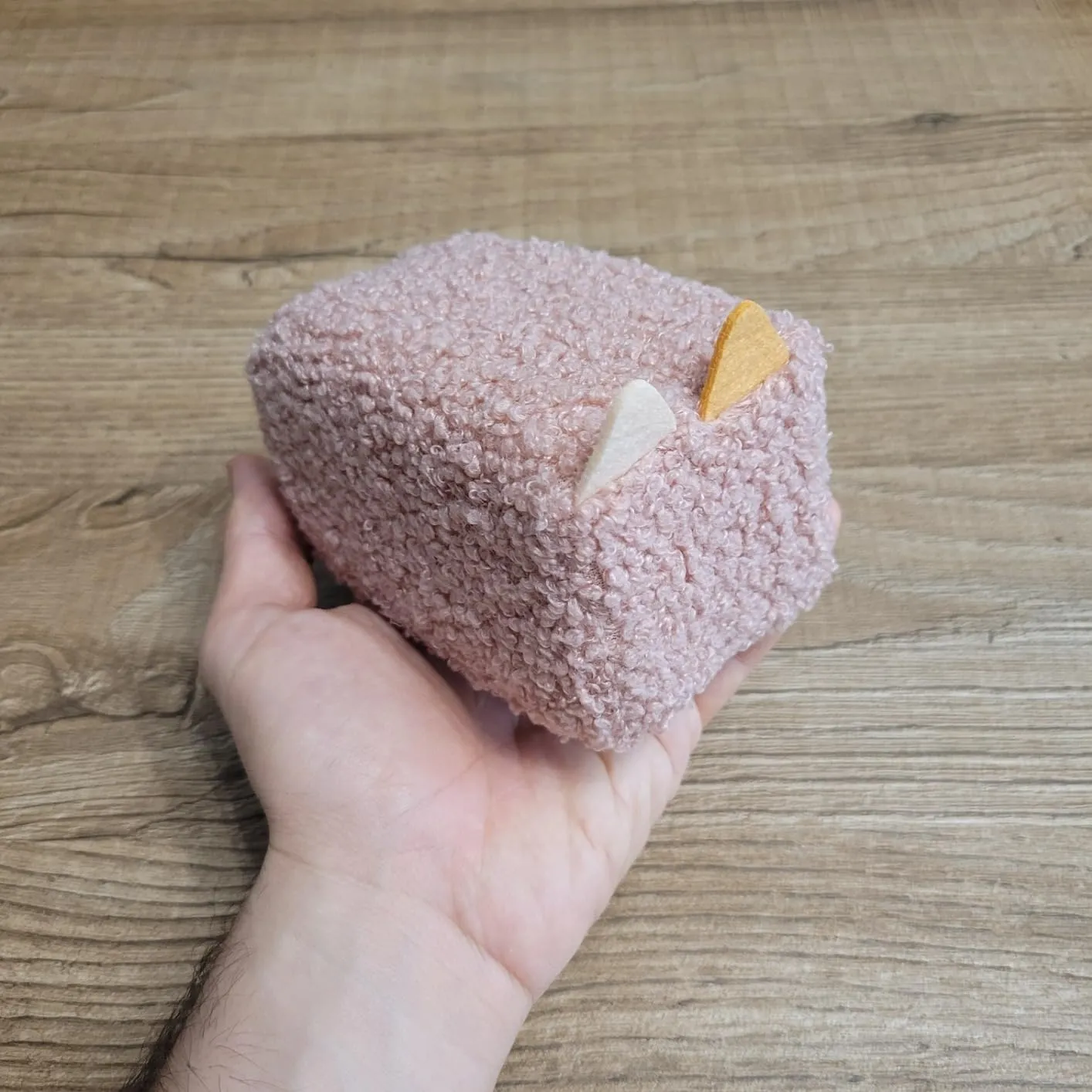 Kaloo Stimuli Stapelspiel 4 Klangformen Sensorik ab Geburt