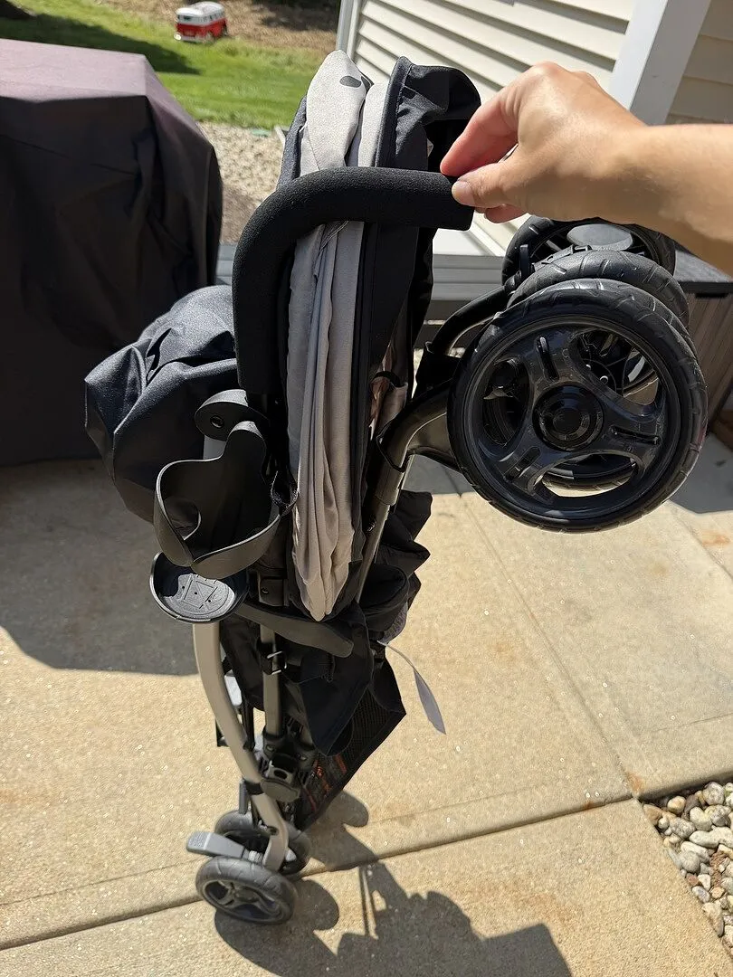 Ingenuity 3Dlite Jewel Buggy Khaki leicht mit Liegeposition