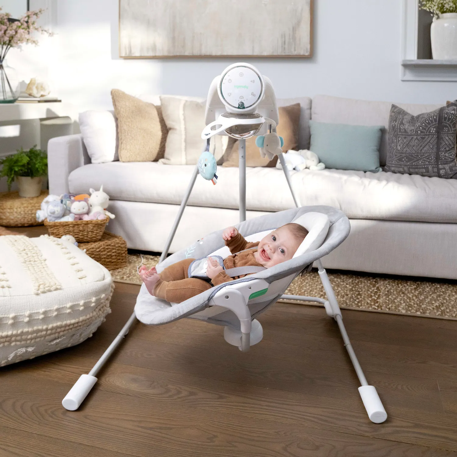 Ingenuity InLighten Babyschaukel Dakota mit Mobilem