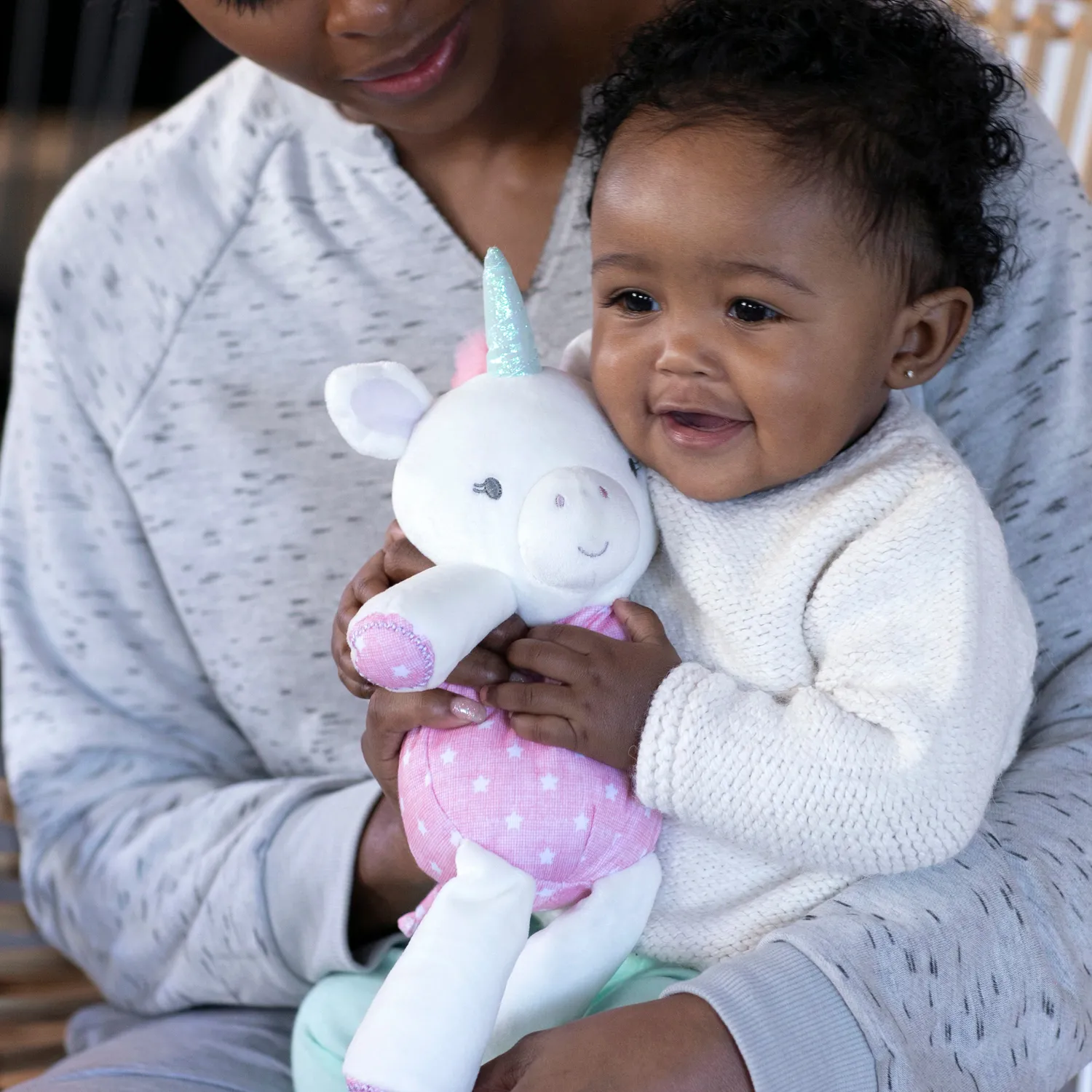 Ingenuity Shimmi Einhorn Kuscheltier Plüsch 33 cm für Babys