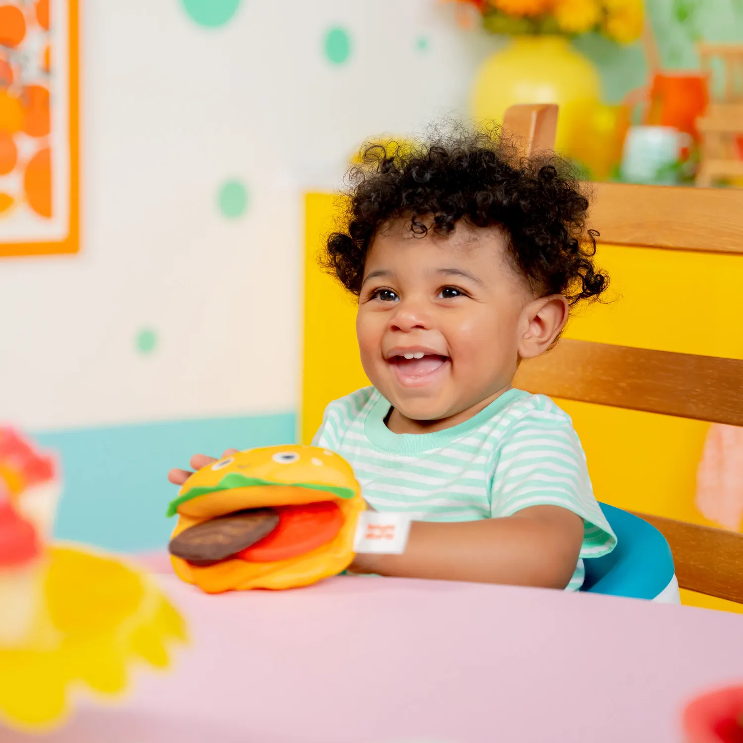 Bright Starts Say Cheeseburger Beissspielzeug Plüsch ab 3 Monate