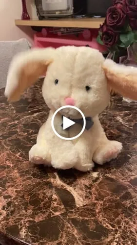 TUMAMA Hase interaktiv singt spricht Plüsch