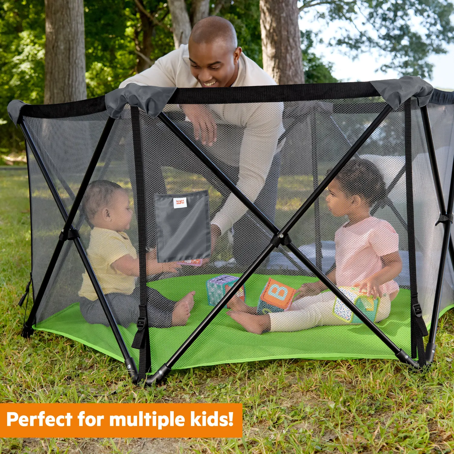 Bright Starts Pop N Play Laufstall 122 cm Indoor Outdoor