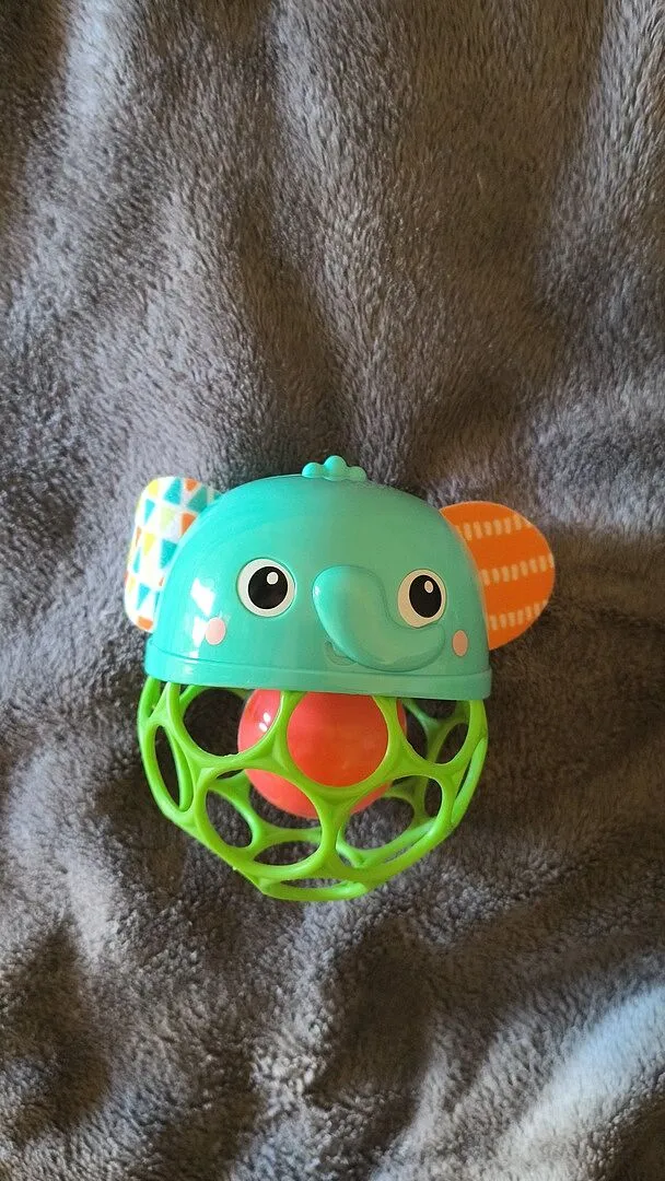 Bright Starts Giggle & Rattle Spielzeugset Affe+Elefant