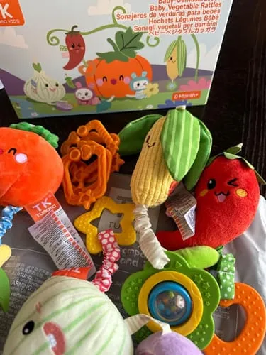 TUMAMA Gemüse Rasseln Hängespielzeug 4er Set Plüsch