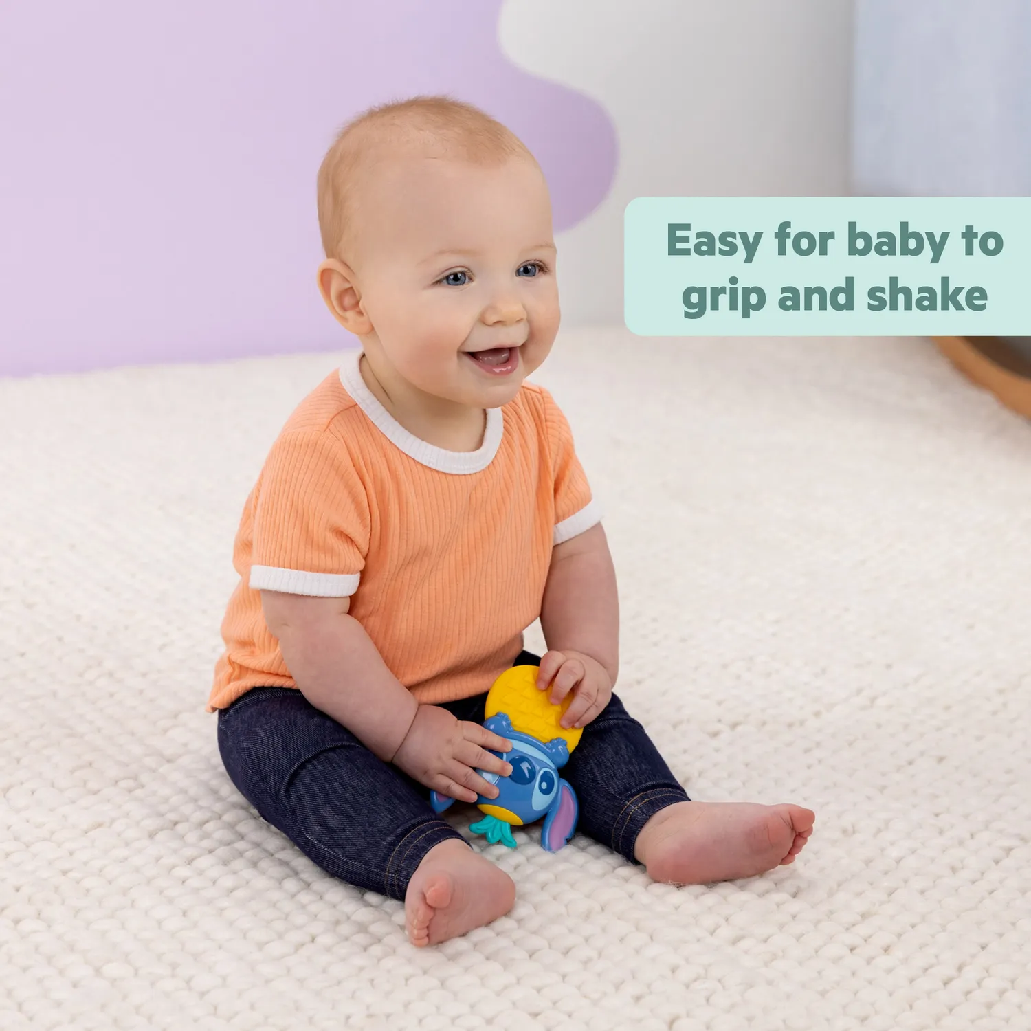 Disney Baby Stitch Tropical Beissring Rassel Ananas strukturiert