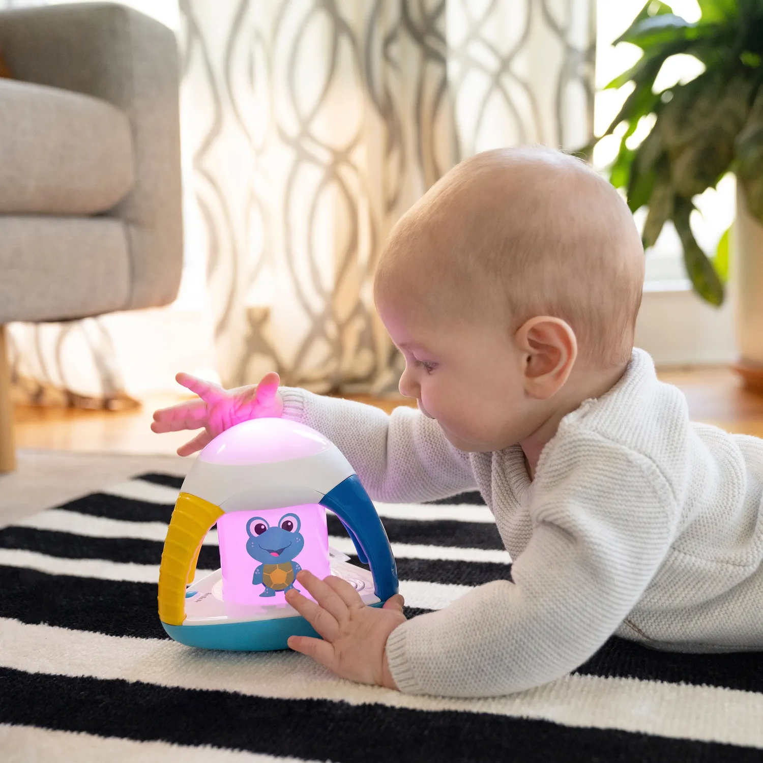 Baby Einstein Curiosity Kaleidoscope Lernspielzeug Farben
