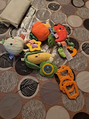 TUMAMA Gemüse Rasseln Hängespielzeug 4er Set Plüsch