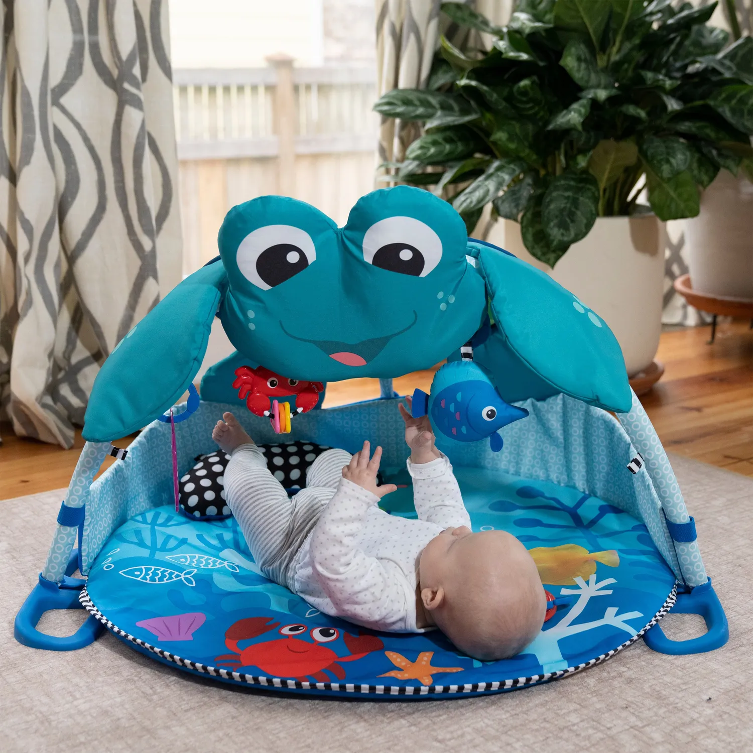 Baby Einstein Neptune Spielbogen Unterwasser mit Musik