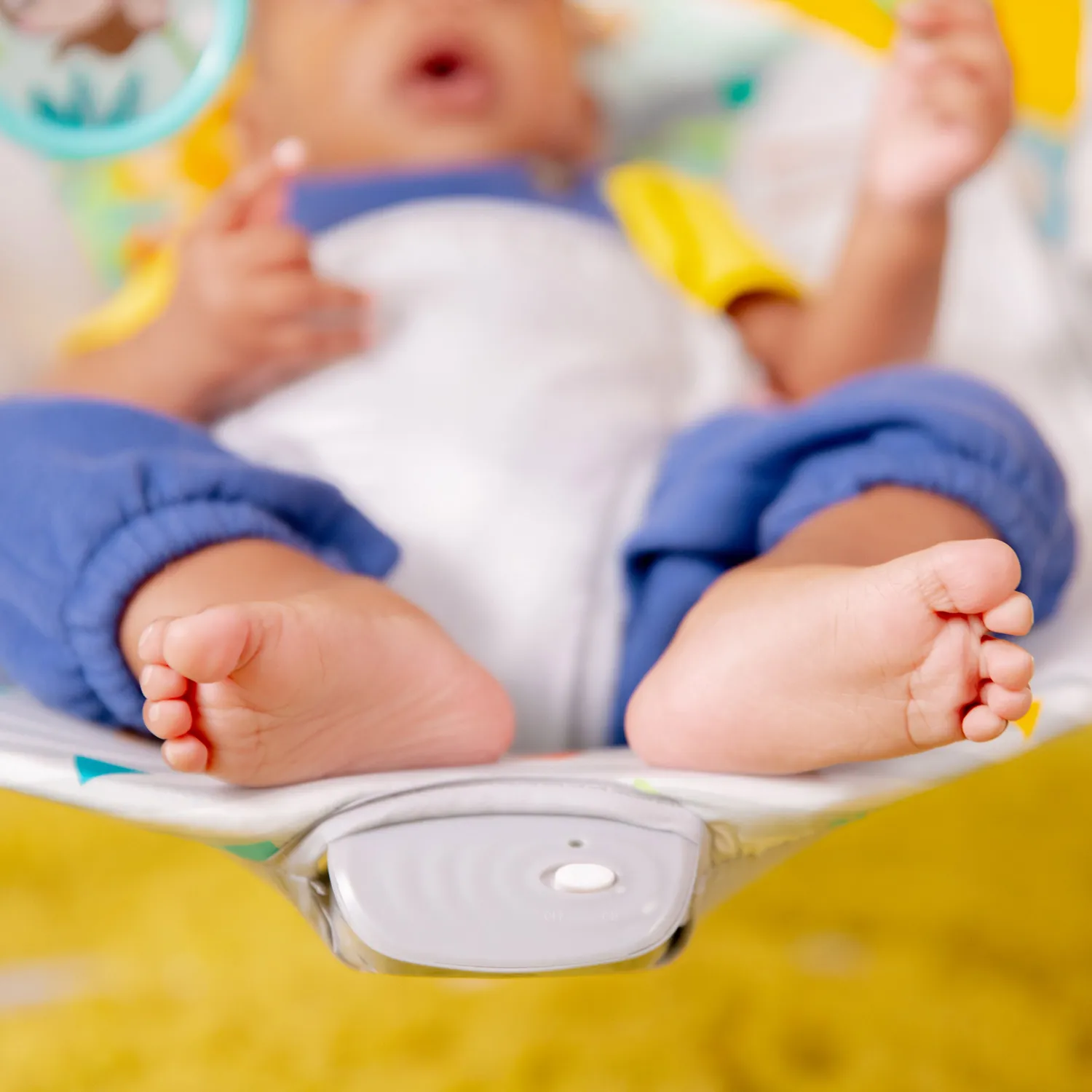 Bright Starts Safari Fun Babywippe mit Vibration