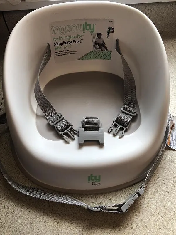 Ity Simplicity Seat Booster Oat Sitzerhöhung abwischbar