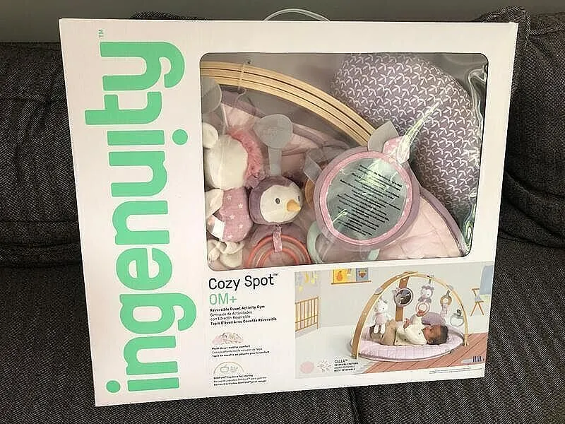 Ingenuity Cozy Spot Duvet Spieldecke Calla mit Spielbogen Holz