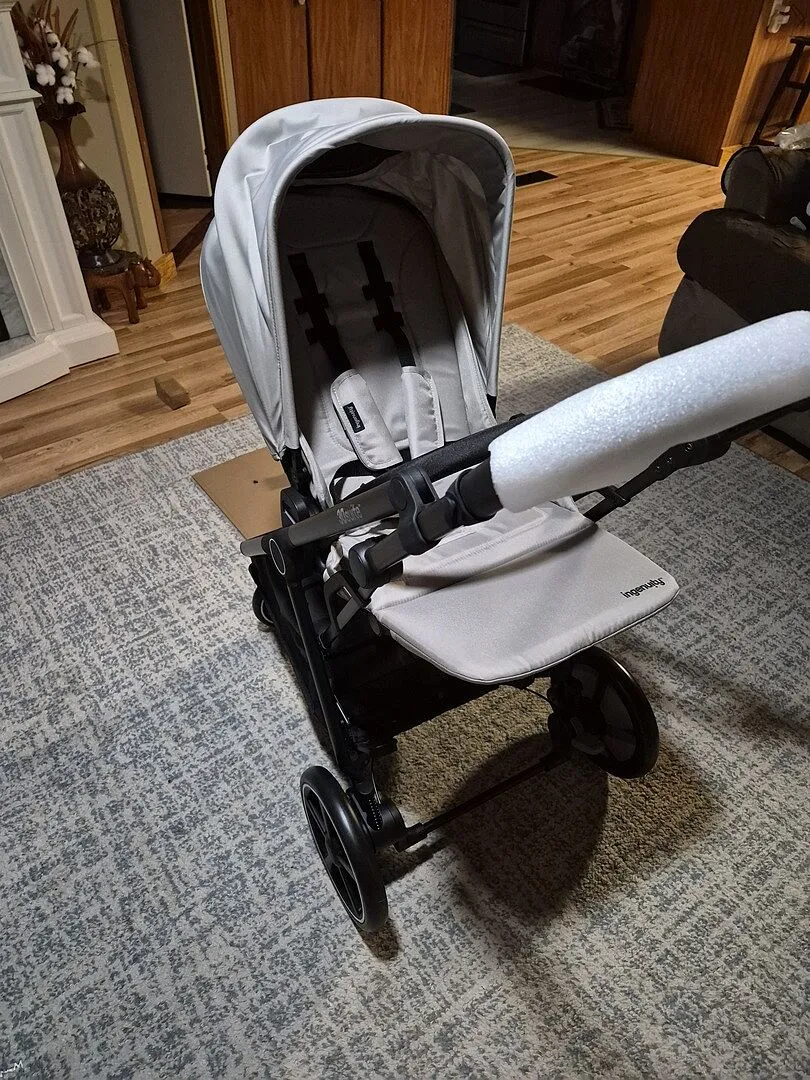 Ingenuity 3DSuite Cashew Kinderwagen modular wendbar