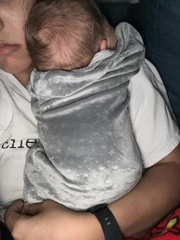 SwaddleMe Pod Pucksack Neugeborene 0-2 Monate 2er Wolken