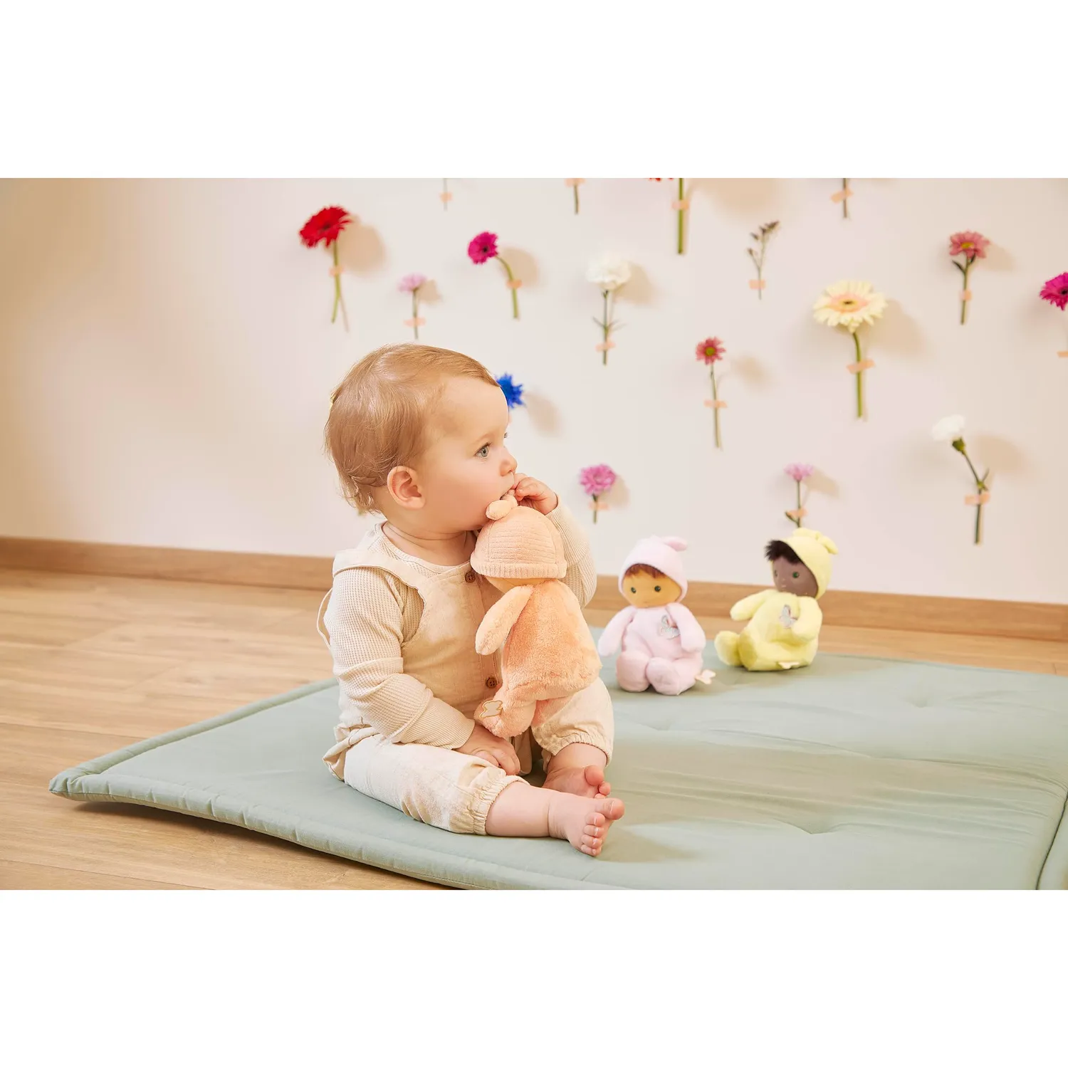 Kaloo Tendresse Zinnie Stoffpuppe 24 cm pfirsich weich