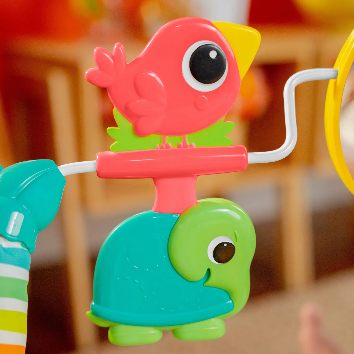 Bright Starts Playful Paradise Babywippe mit Vibration