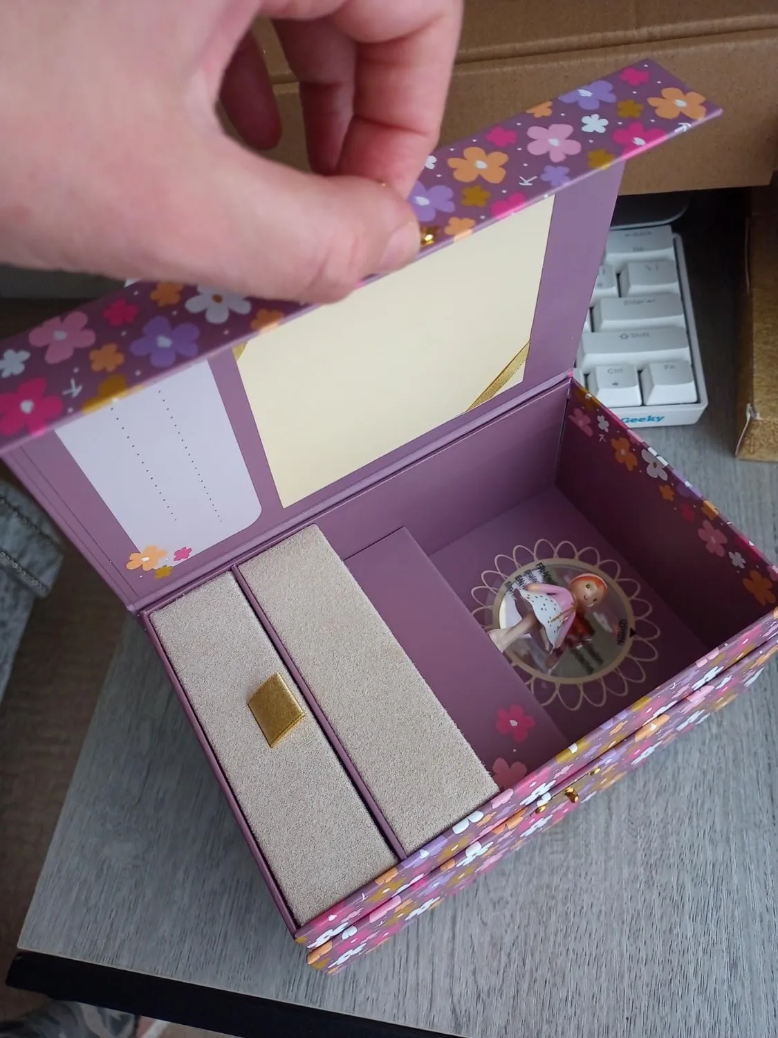 Kaloo Tendresse Valentine Spieluhr Schmuckdose Schwanensee