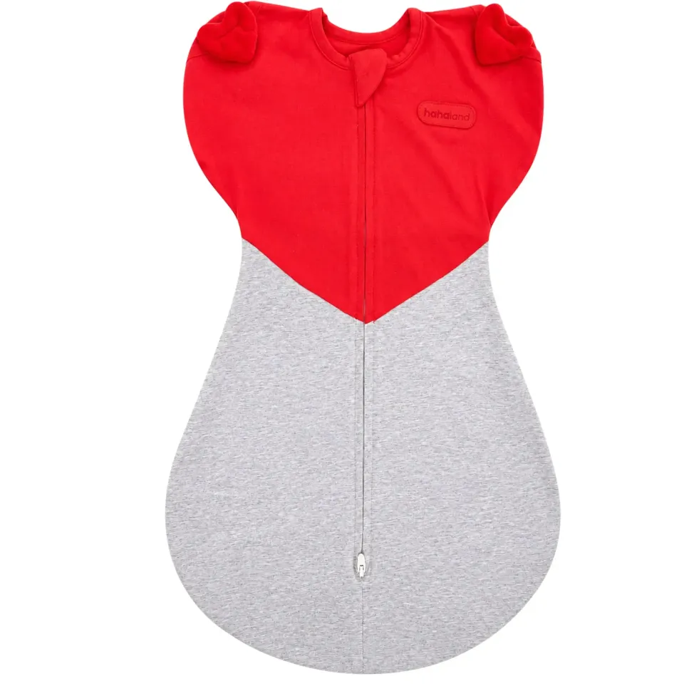 hahaland Heart-Shaped Arms-Up Pucksack Rot Newborn Baumwolle