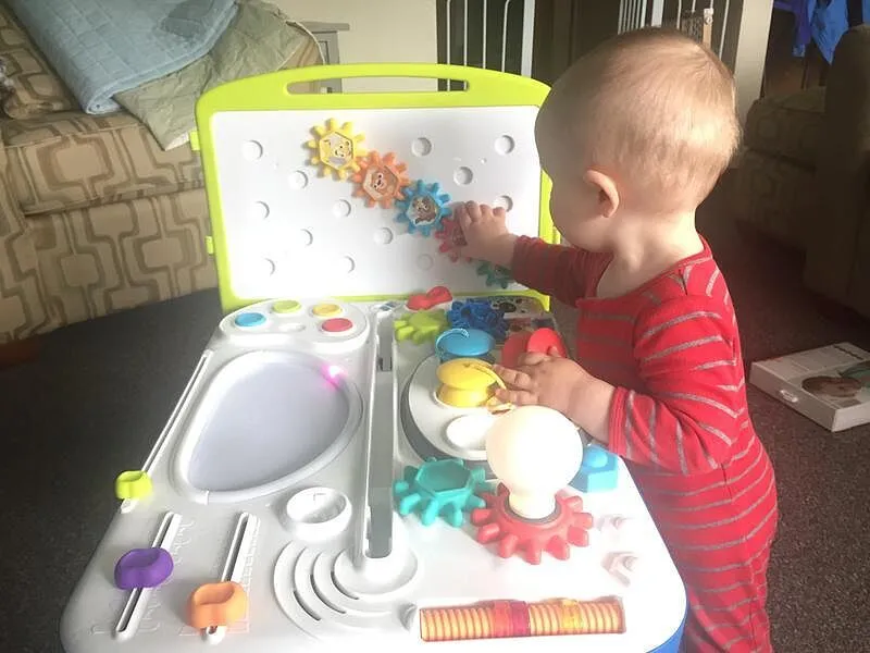 Baby Einstein Curiosity Table Spieltisch STEAM 2-seitig