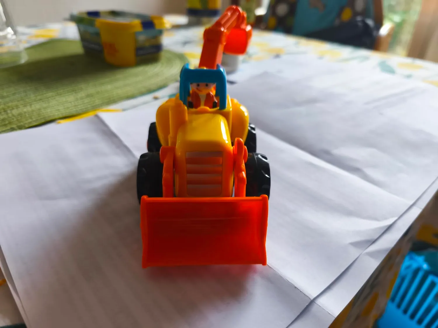 HOLA Baustellenfahrzeuge Spielzeugauto 4er-Set Reibungsantrieb