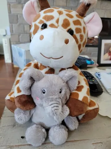 TUMAMA Giraffe Kuscheltier mit Aufnahme und Musik