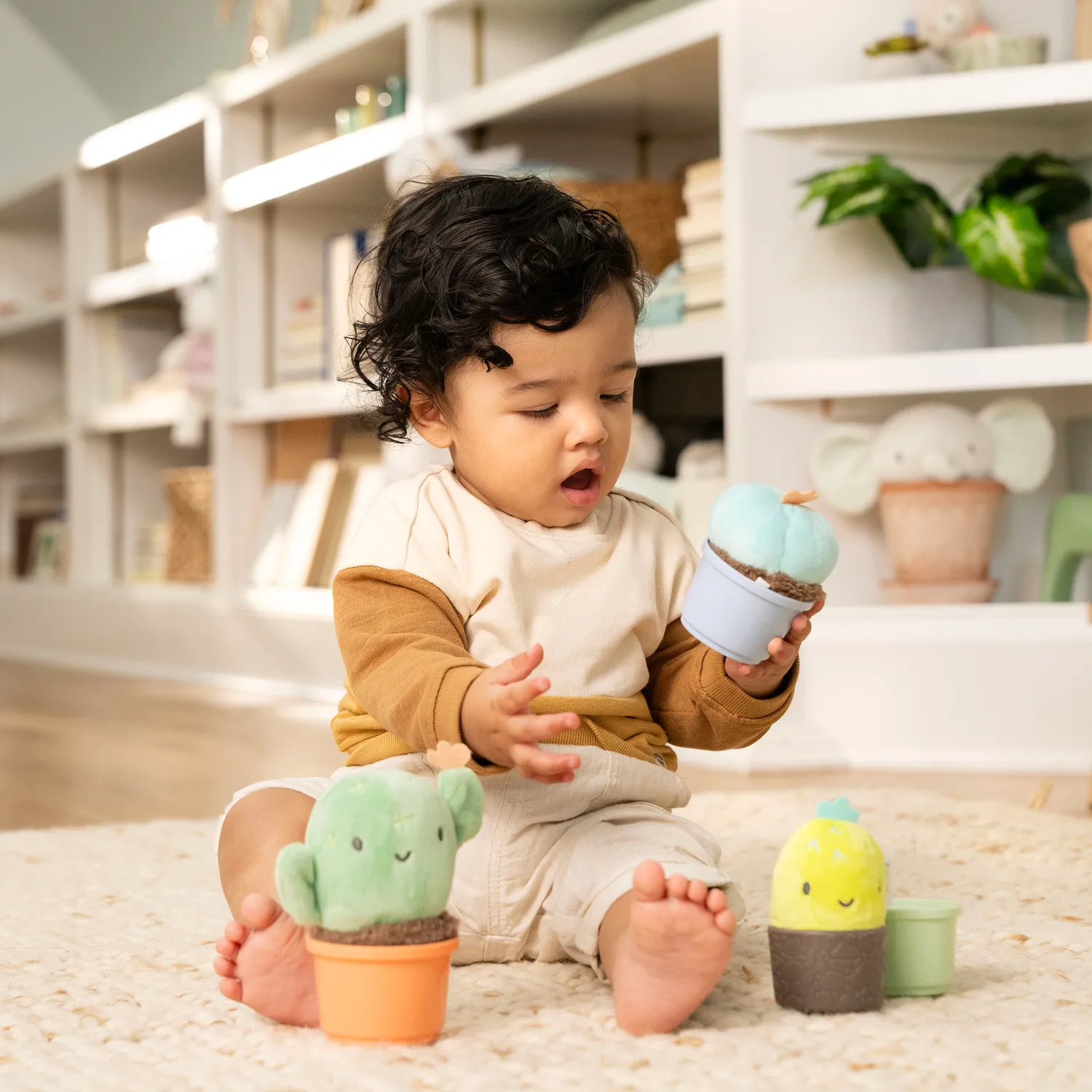 Ingenuity Calm Springs Nesting Rattles Babyrasseln 3er-Set