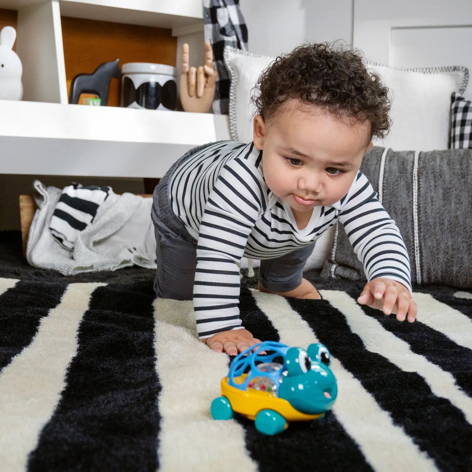 Baby Einstein Oball Neptune Auto Rassel mit Licht ab 3 Monate