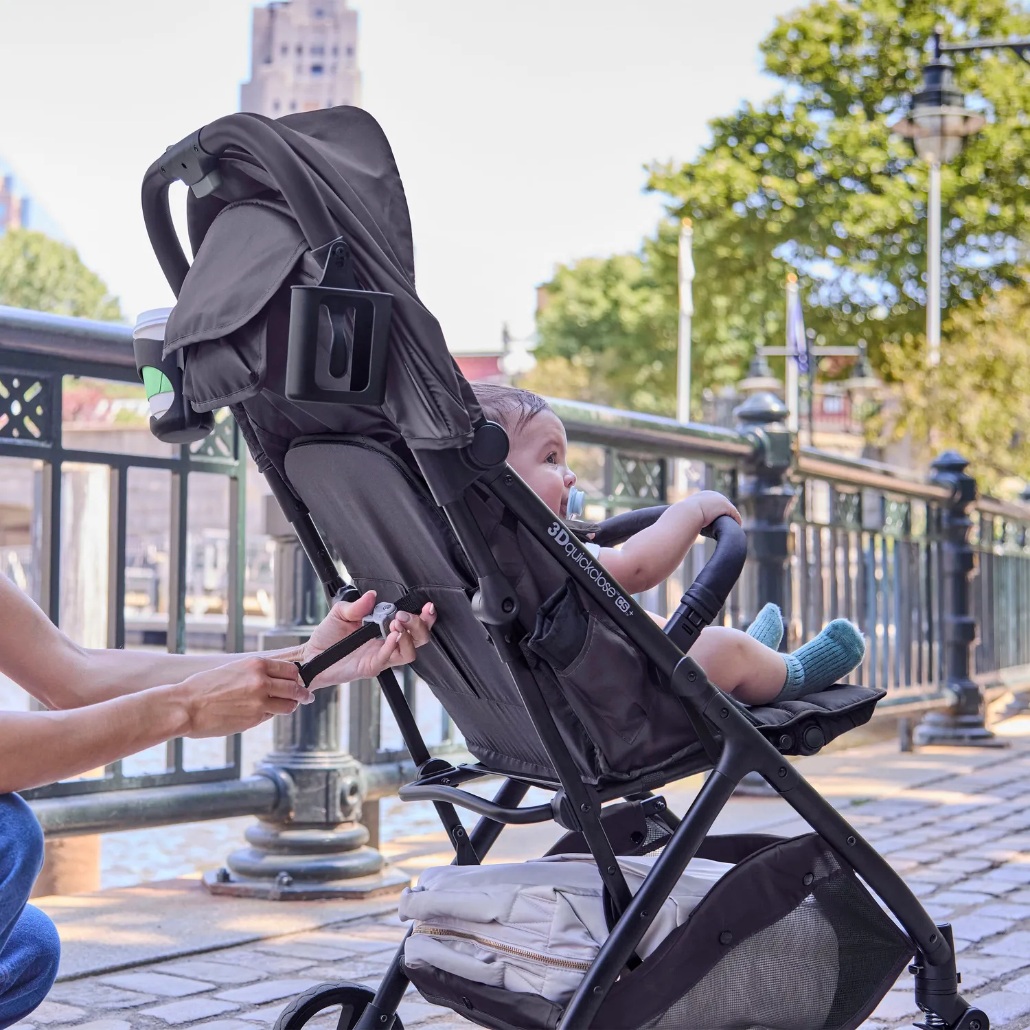 Ingenuity 3Dquickclose CS+ Compact Fold Buggy Schwarz Einhand-Faltung